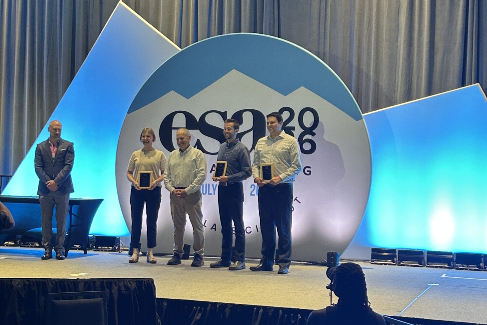 Researchers recognized by Ecological Society of America